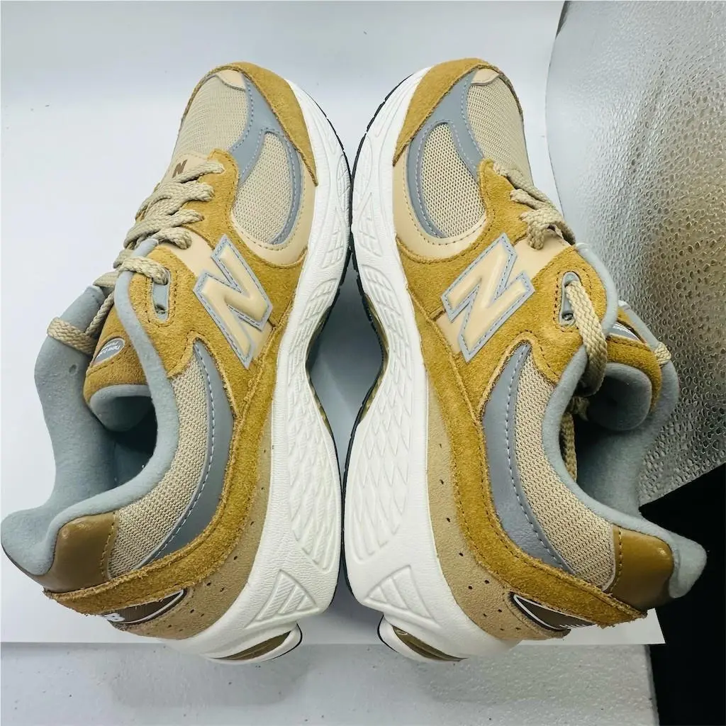 New Balance shoes - 2002R - CC2002CE - Beige 4