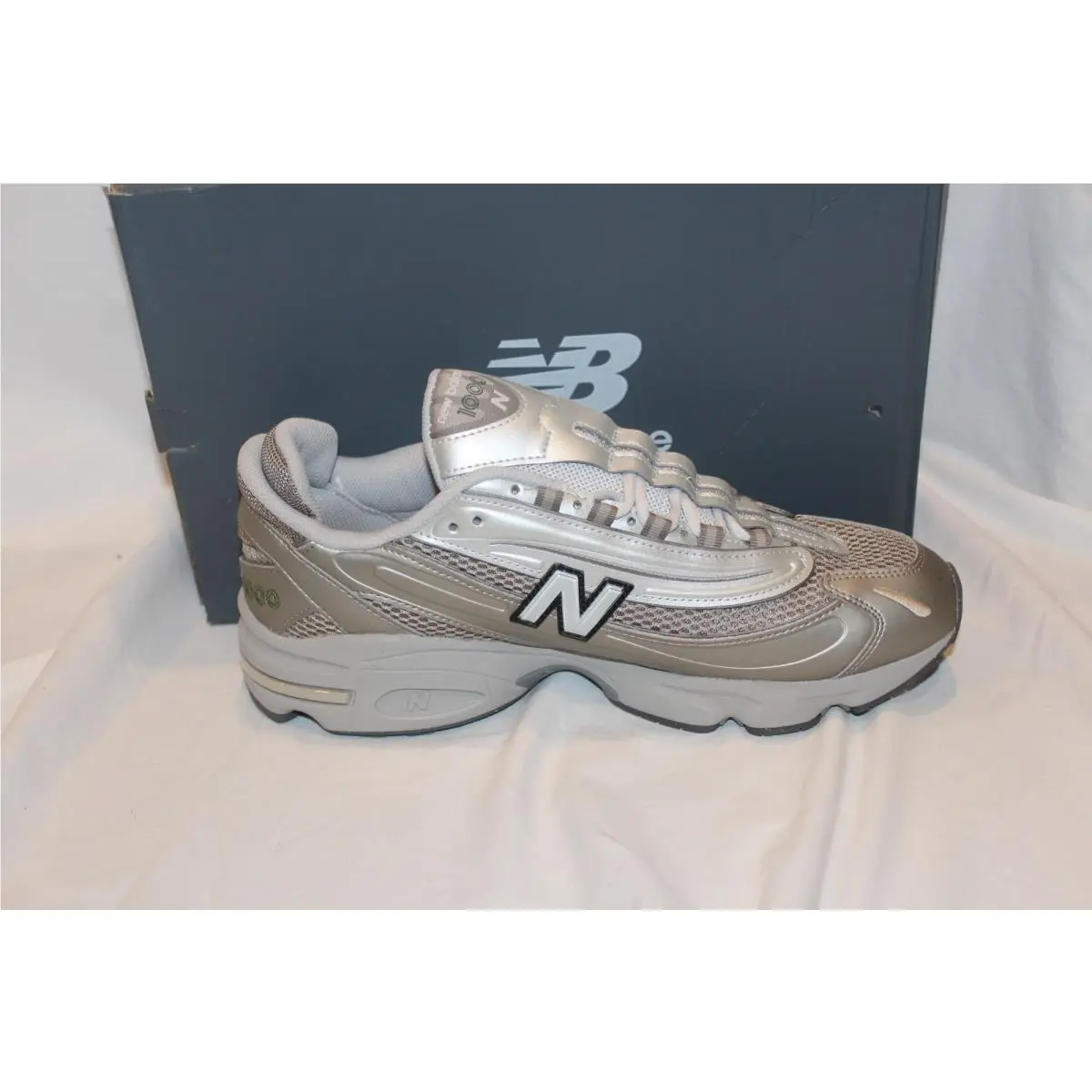 New Balance shoes - New Balance 1000 - Gray 4