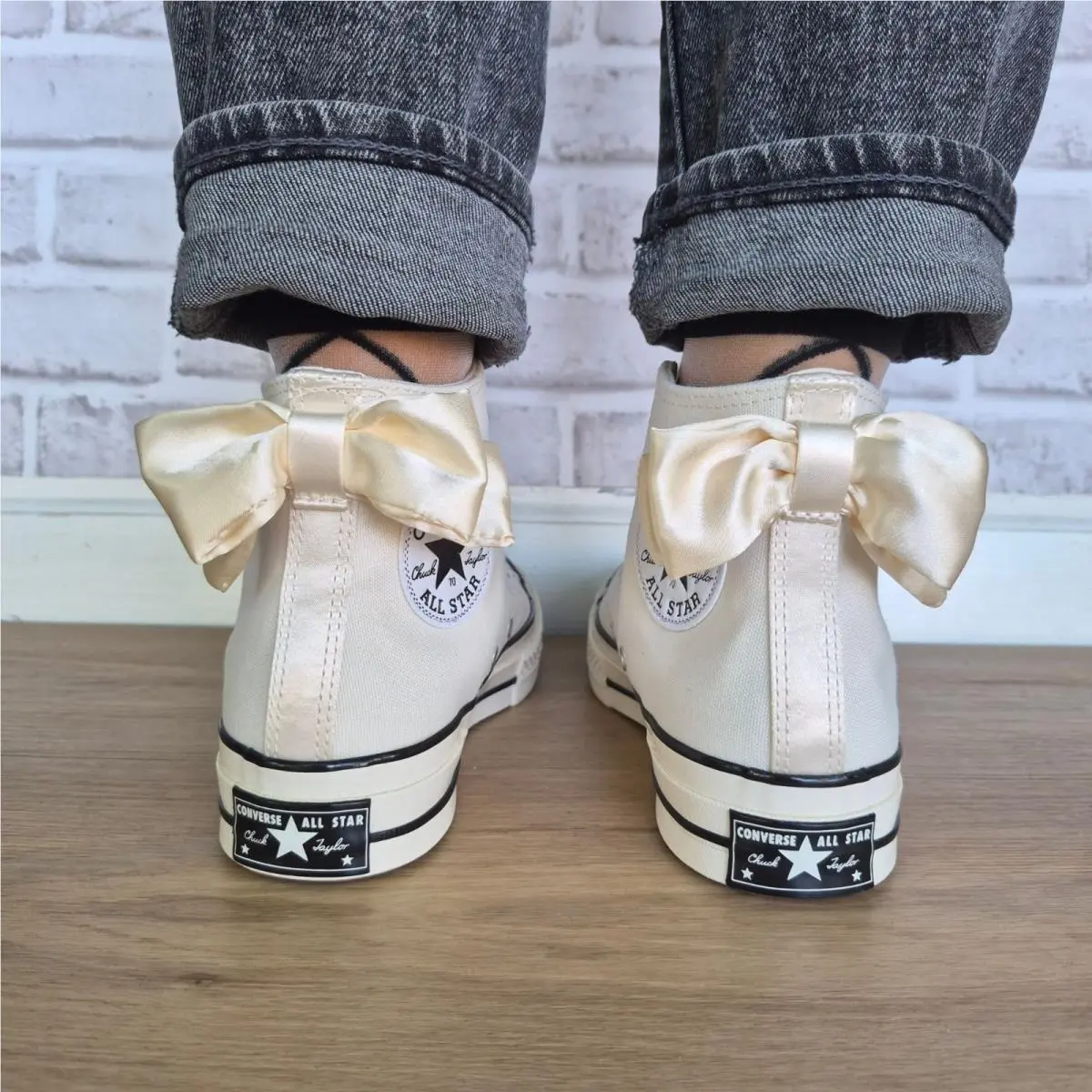 ⭐converse Chuck 70 Bows Hi Size 8 Women`s Shoes Sneakers Beige A14829C⭐