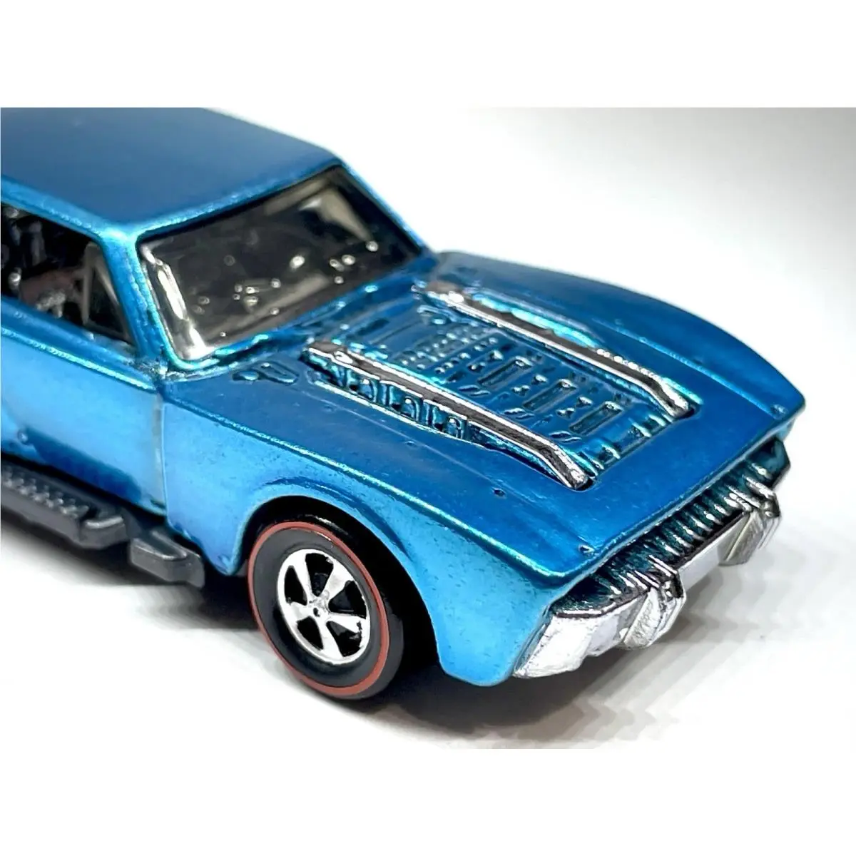 Hot Wheels Custom Made Redline Spectraflame Blue Batman Batmobile GRX23