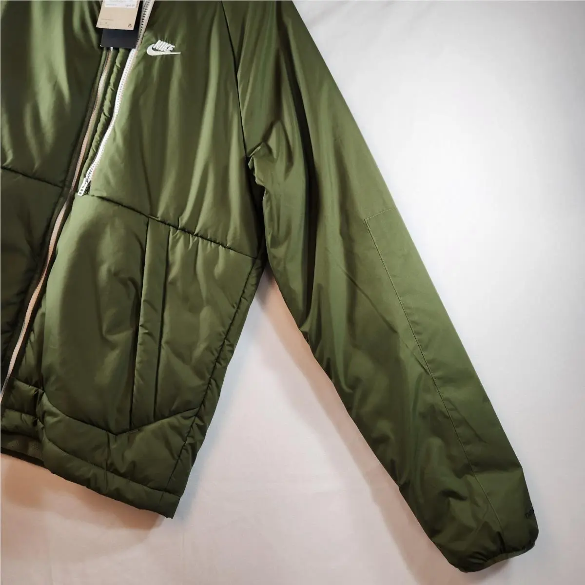 Nike clothing - DD6857-326 - DD6857326 - Green (UPC: 195239074288) 1