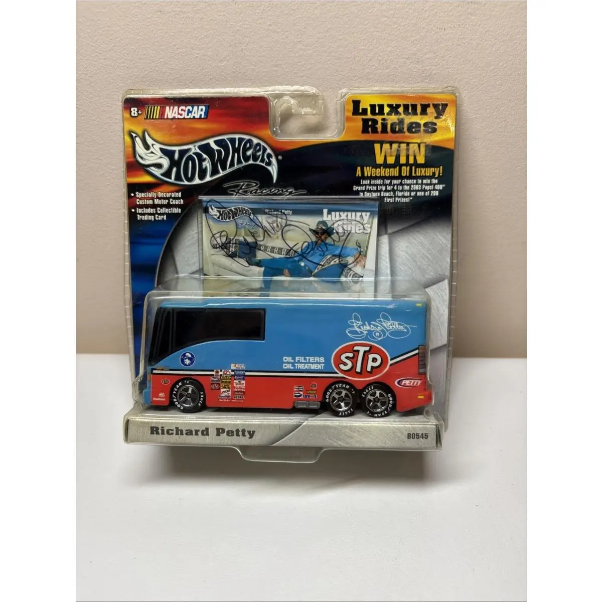 Signed Hot Wheels Richard Petty Autograph Nascar Bus Luxury Rides B0545 2002