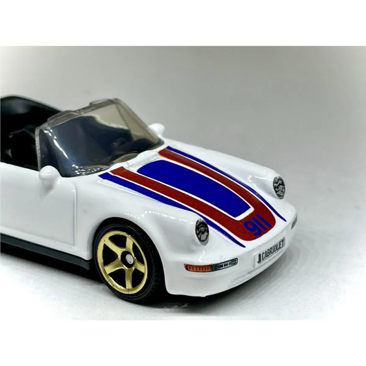Hot Wheels Porsche 911 Turbo Cabriolet Custom Made with Gold 5 Star Mags