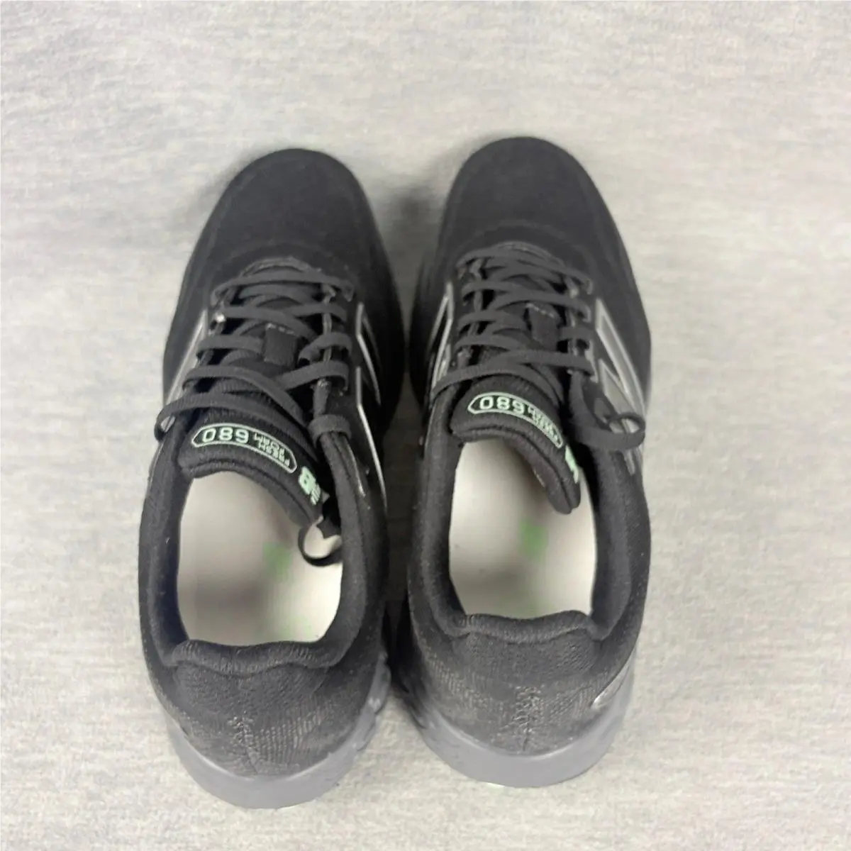 New Balance shoes - New Balance 680 - Black 4