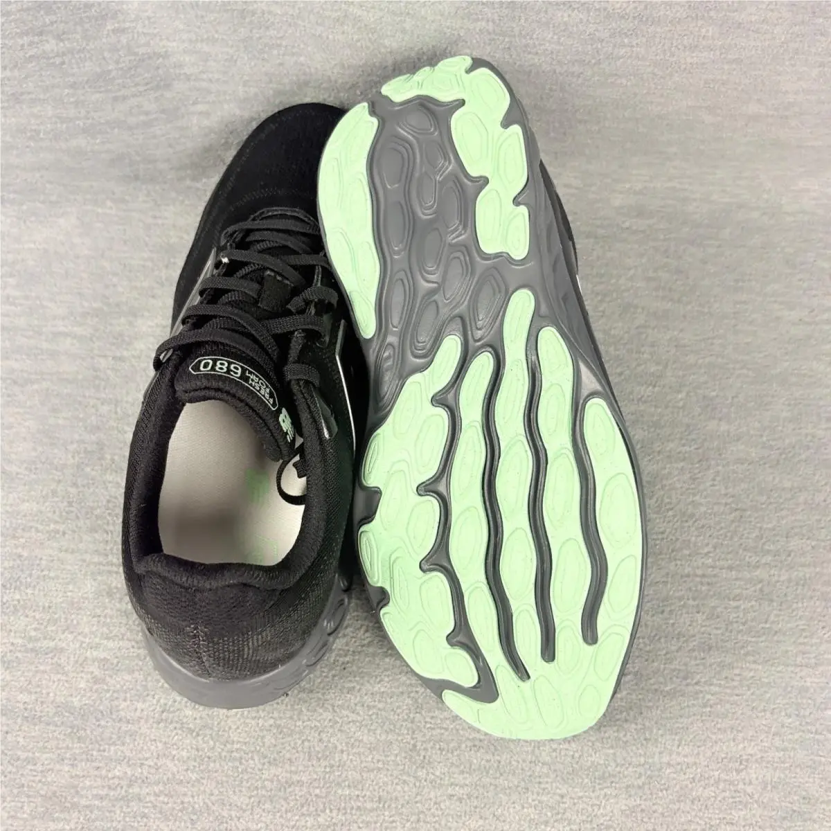 New Balance shoes - New Balance 680 - Black 5
