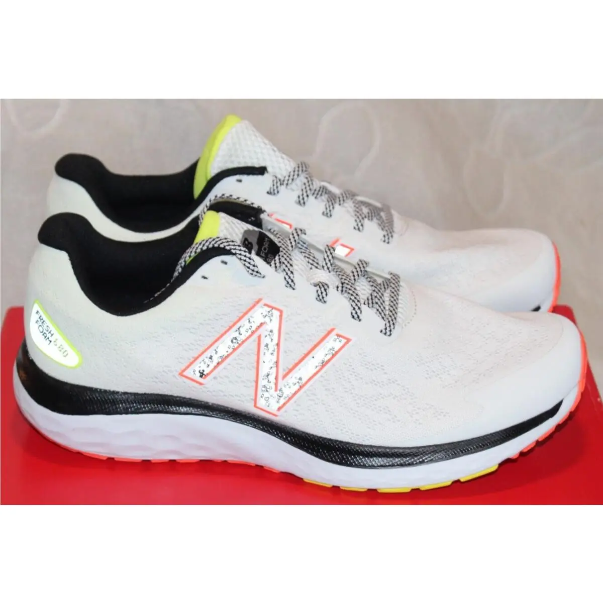 New Balance Fresh Foam 680 V7 NB Running Shoes Women`s 11.5 Men`s 10