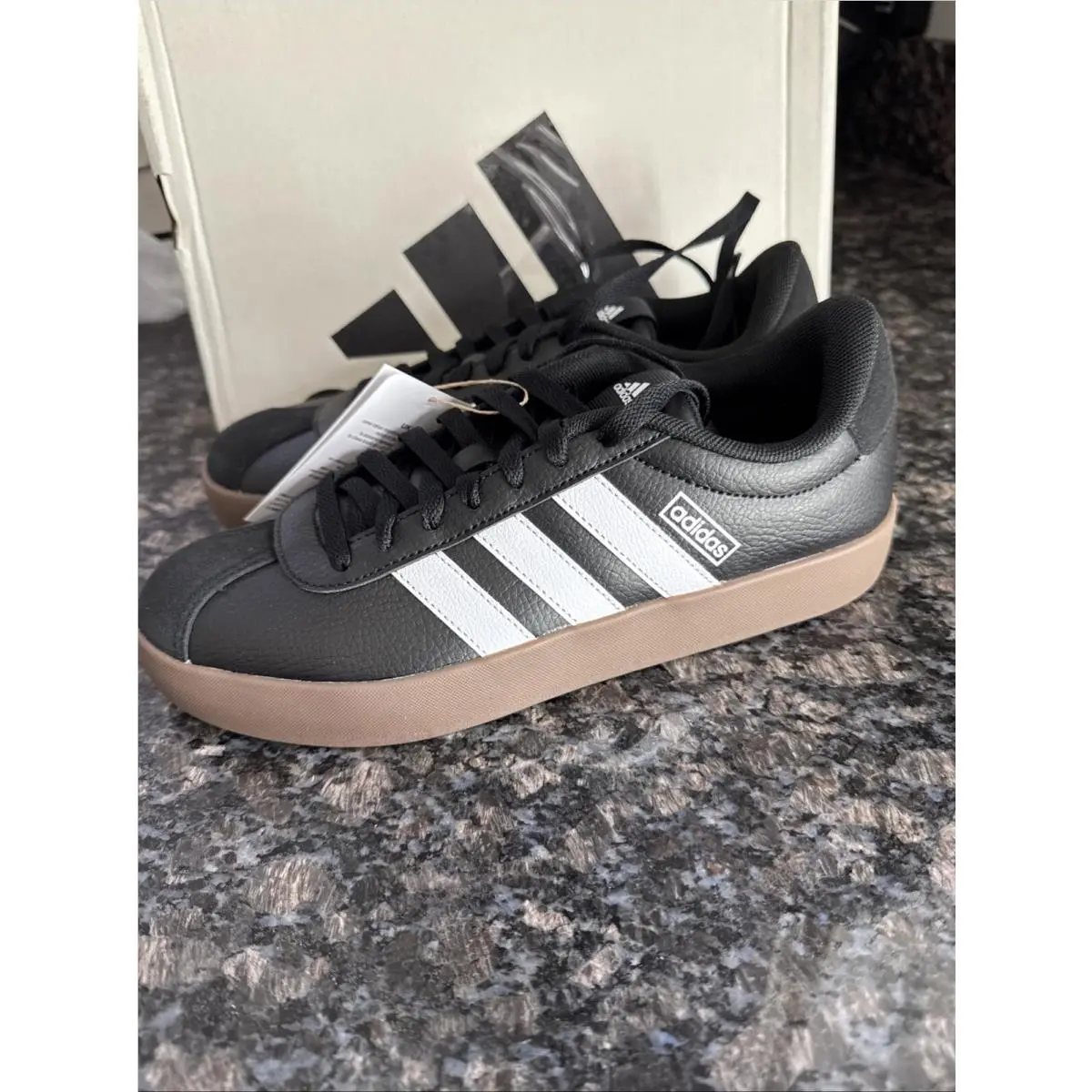 Adidas Lady VL Court 3.0 Stripe Skate Fashion Low Top Sneaker Sz 7.5 ID8796