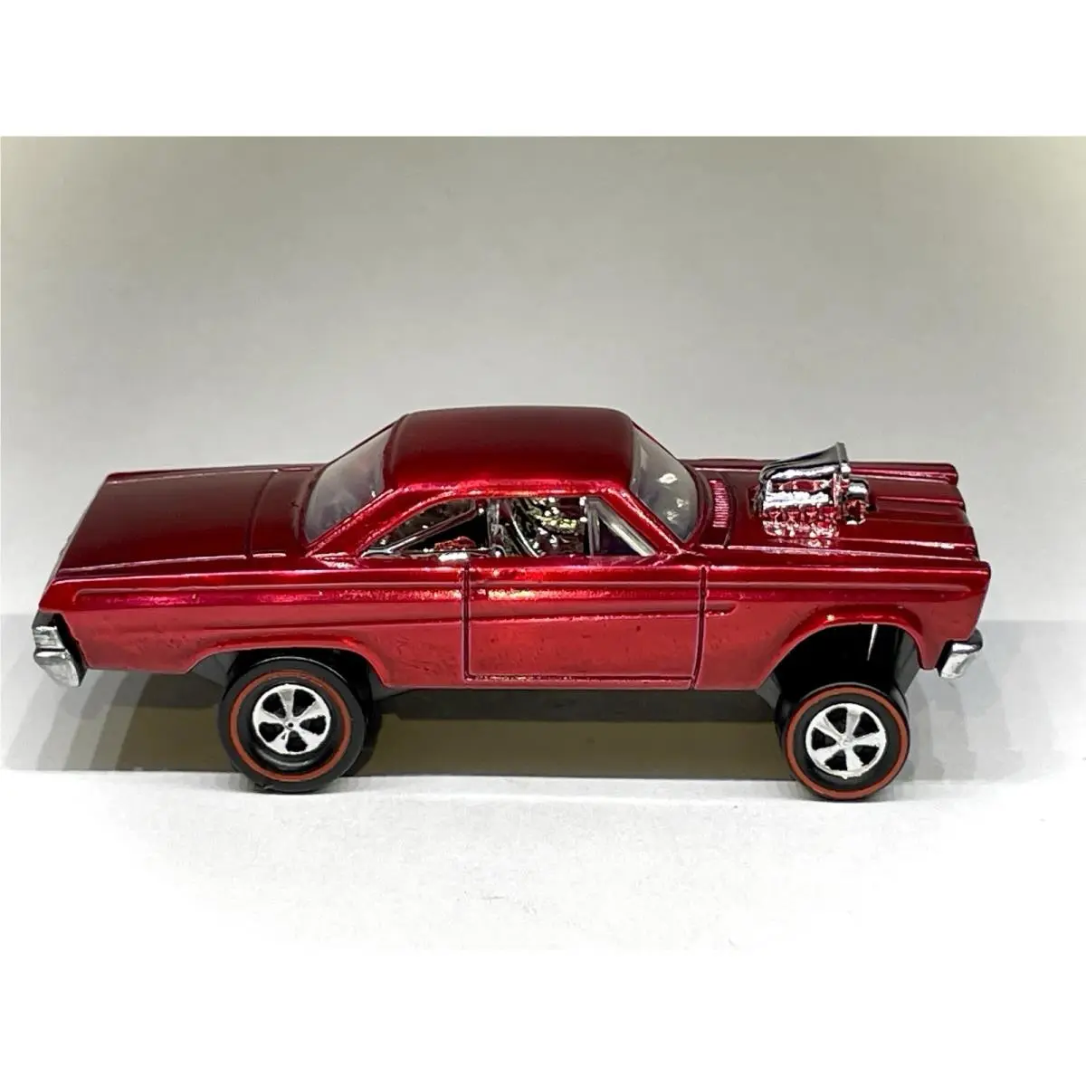 Hot Wheels `65 Mercury Comet Cyclone Gasser Custom Made Redline Spectraflame