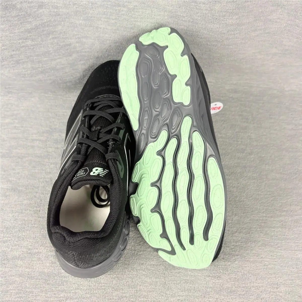 New Balance shoes - New Balance Fresh Foam 680 v8 Waterproof - Black 3