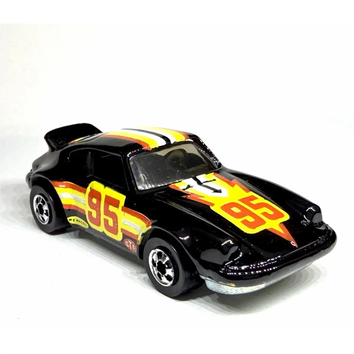 Mattel Vtg Hot Wheels 1974 Porsche 911 Diecast Car Pennzoil Stp Design