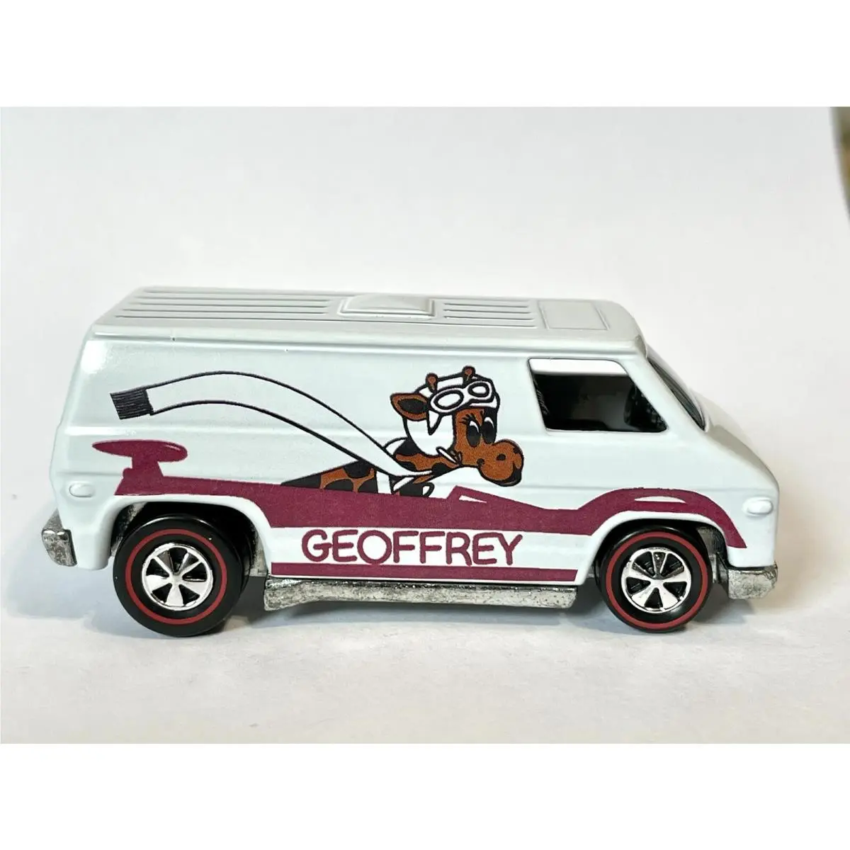 Custom Made Hot Wheels Redline Super Van Geoffrey Giraffe Toys R Us - 1 OF 1
