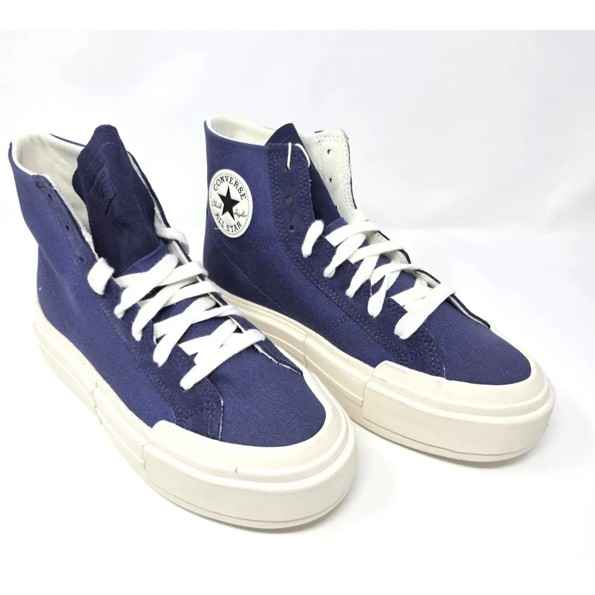 Converse Chuck Taylor All Star Cruise High Top M9/W7.5