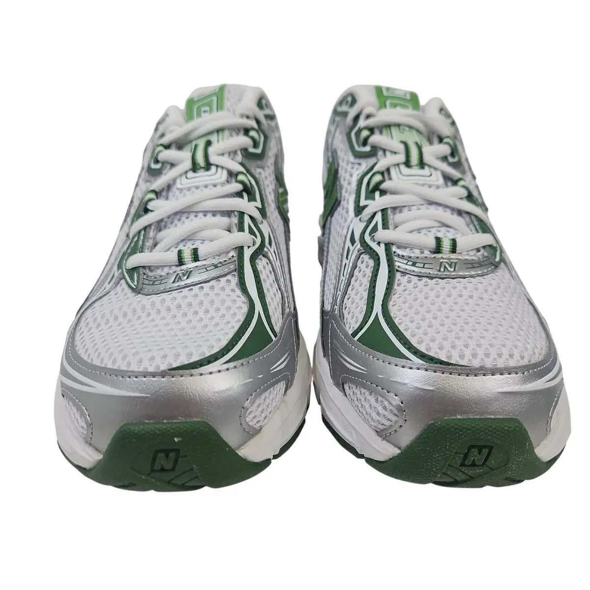 New Balance shoes - 740 - White 0