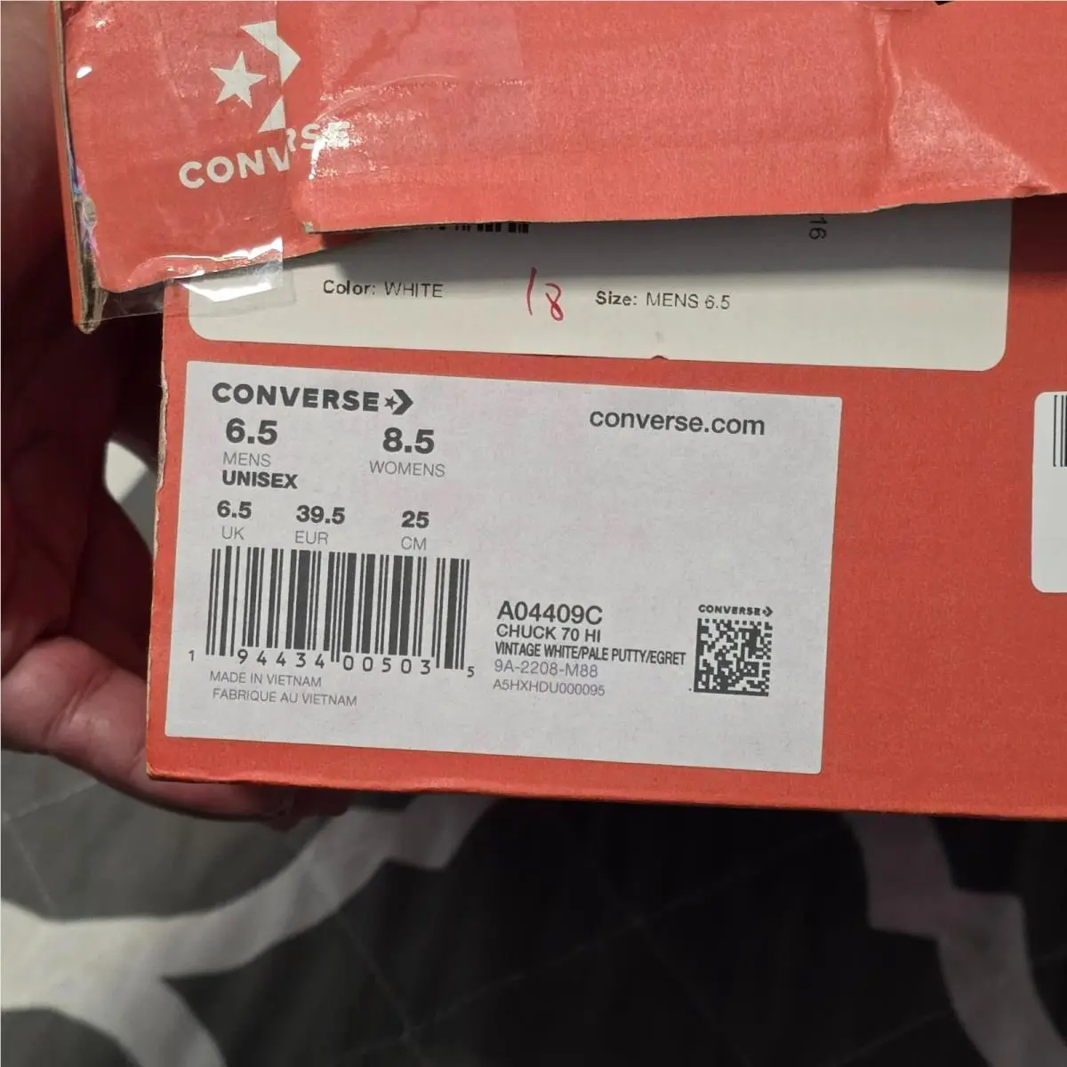 Converse shoes - White 7