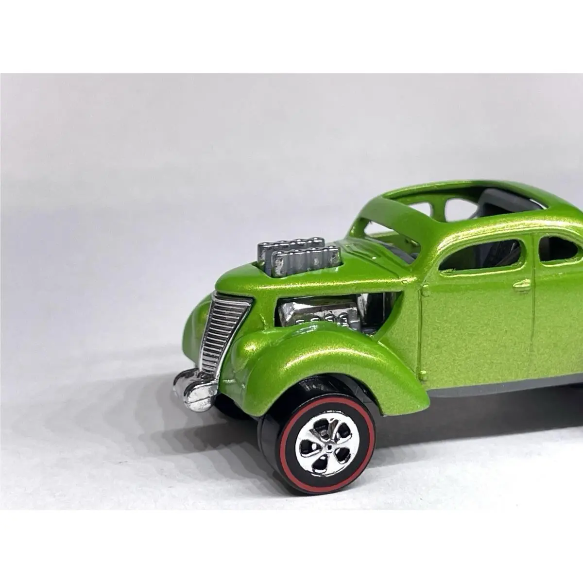 Hot Wheels Pass’n Gasser Custom Made Protoype Candy Lime Green Pearl Redline