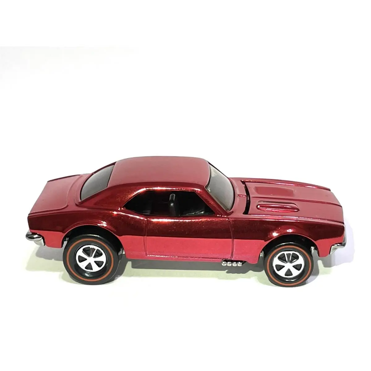 Hot Wheels Custom Made “custom Camaro” Spectraflame Red - Redline