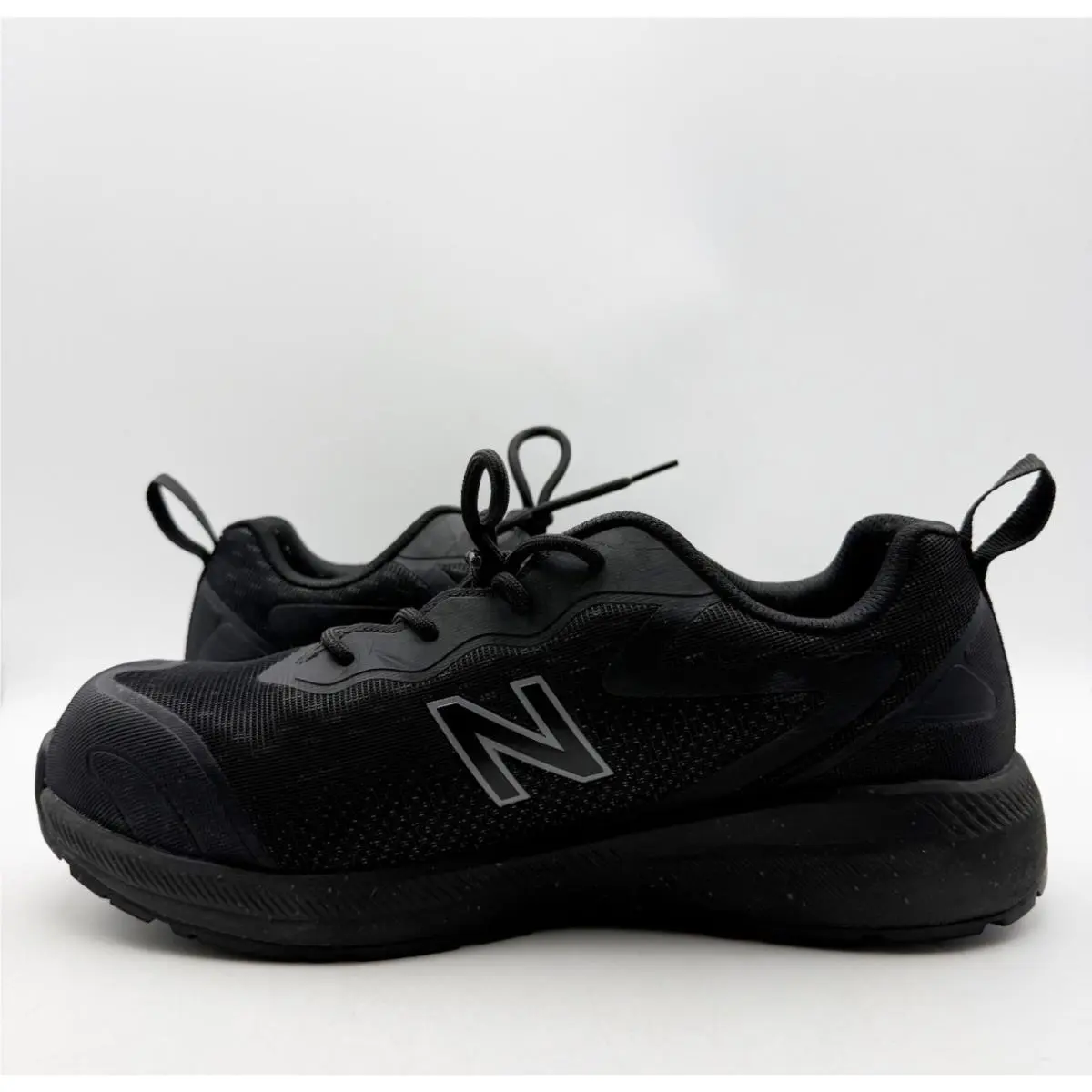 New Balance shoes - Black 4