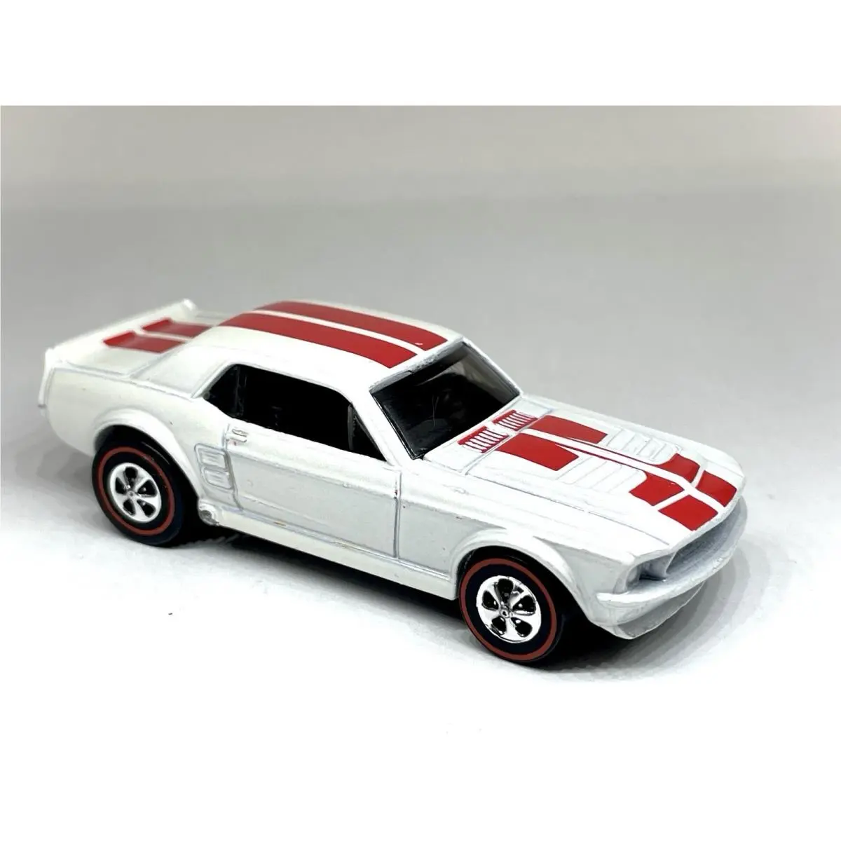 Custom Made Redline Hot Wheels ‘67 Ford Mustang GT Diecast Car 1:64