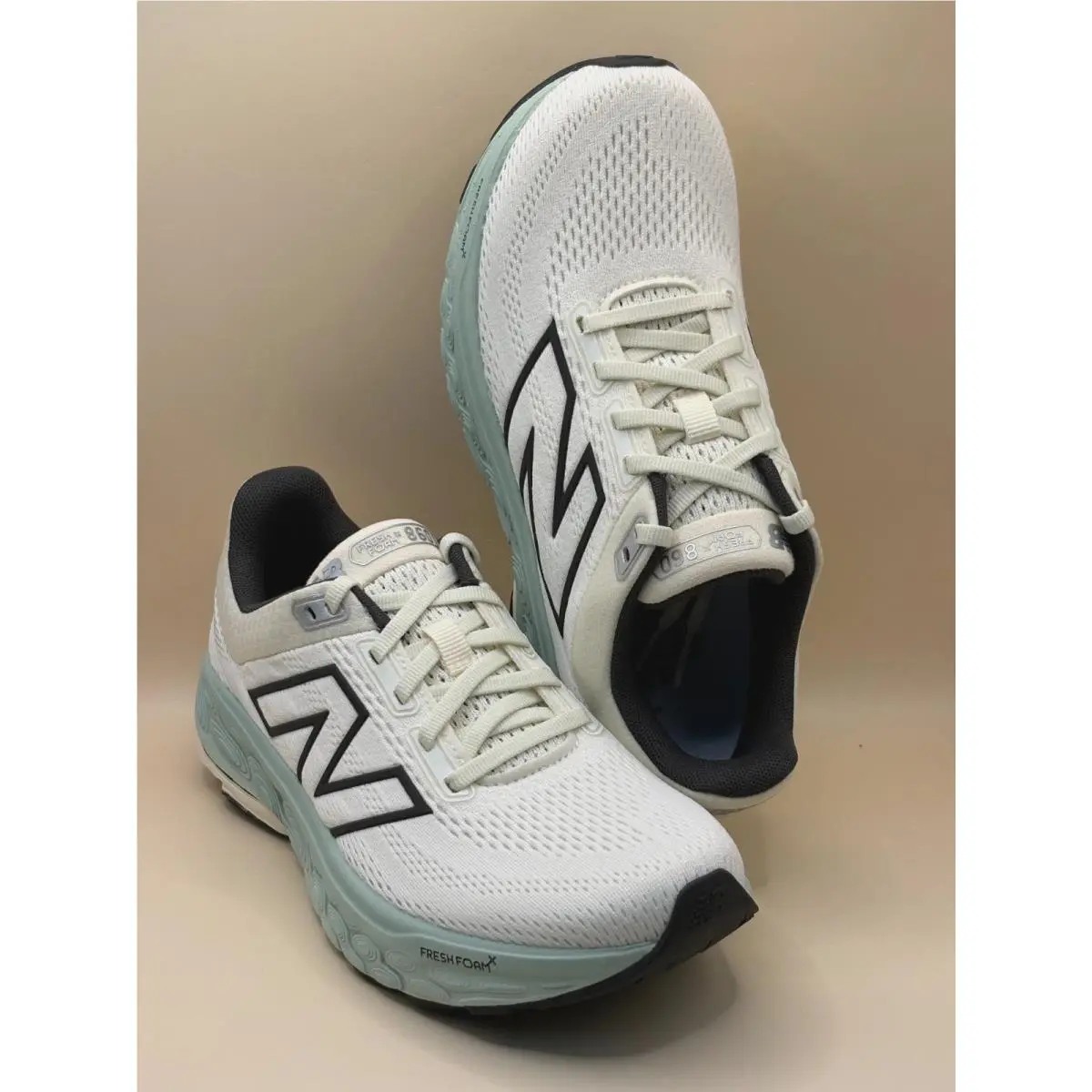 New Balance shoes - New Balance 860 - W860T14 - Beige (UPC: 197968059000) 0