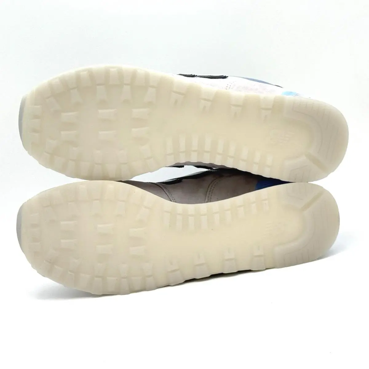 New Balance shoes - New Balance 574 - Gray, Manufacturer: Pearl Grey/NB White (UPC: 197967954689) 3