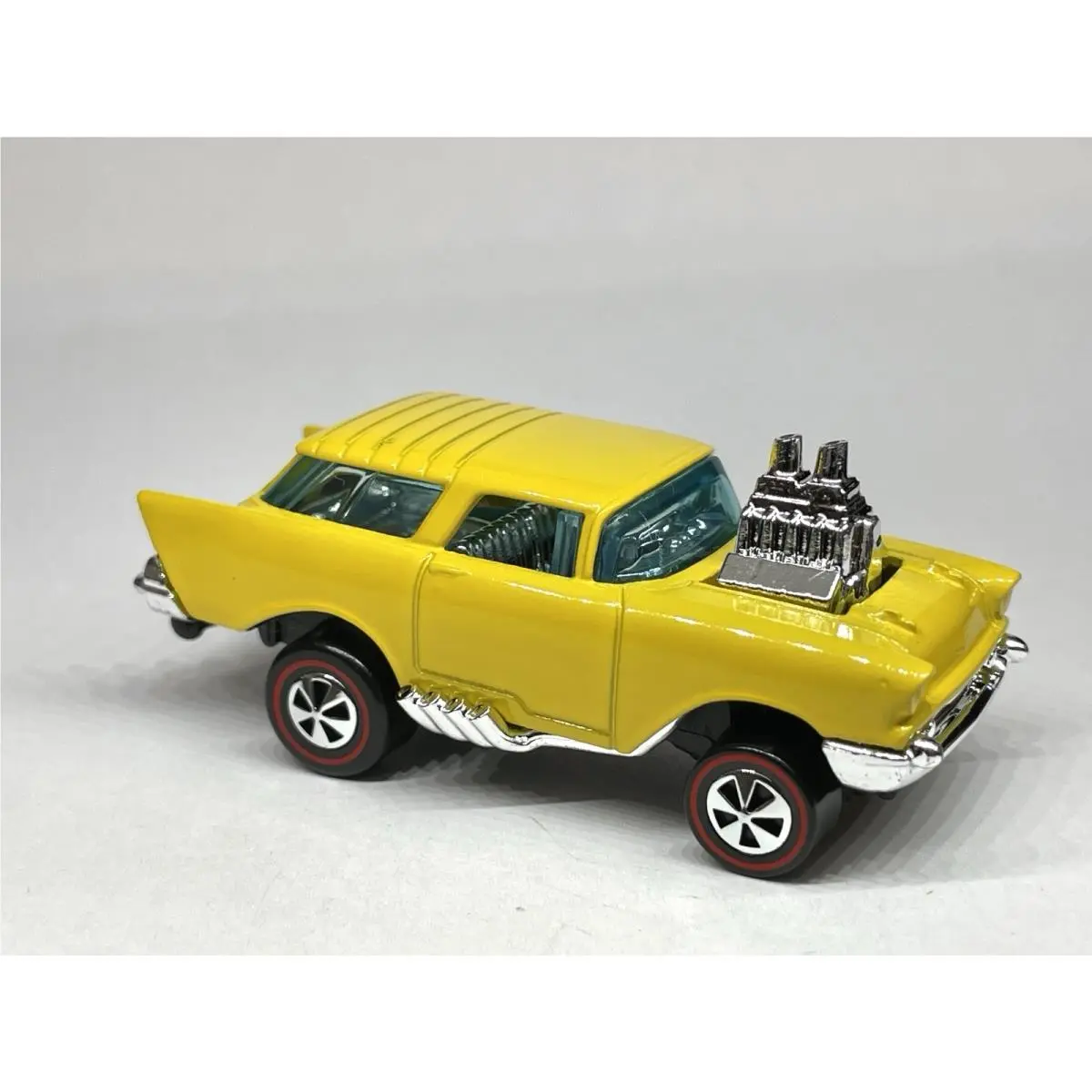 Hot Wheels Wagons Lil` Mad Nomad Custom Made Redline Hi Gloss Yellow