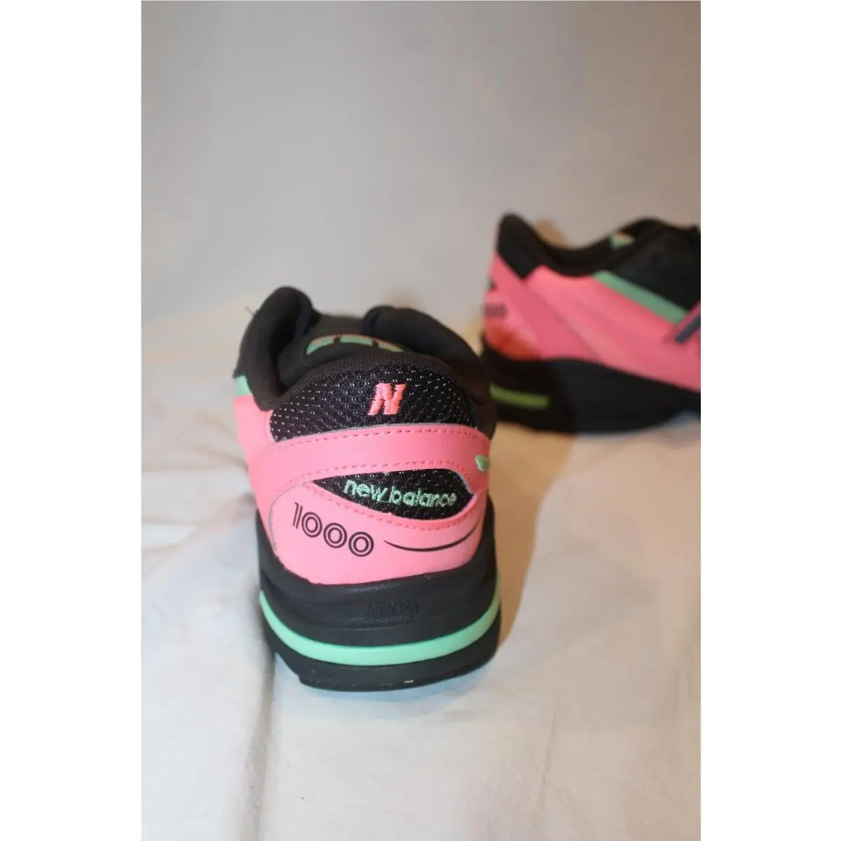 New Balance shoes - New Balance 1000 - BLACK GREEN PINK 4