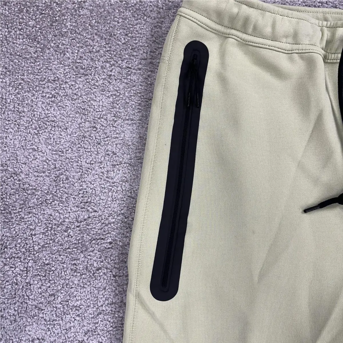 Nike clothing - Green 2