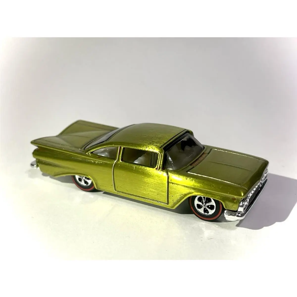 Custom Made Redline Hot Wheels 59 Chevy Impala Spectraflame Yellow
