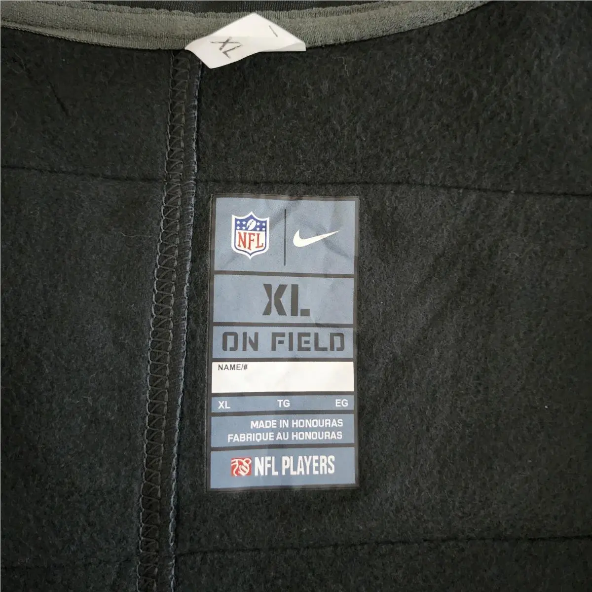 Nike clothing - Black, Camo 11