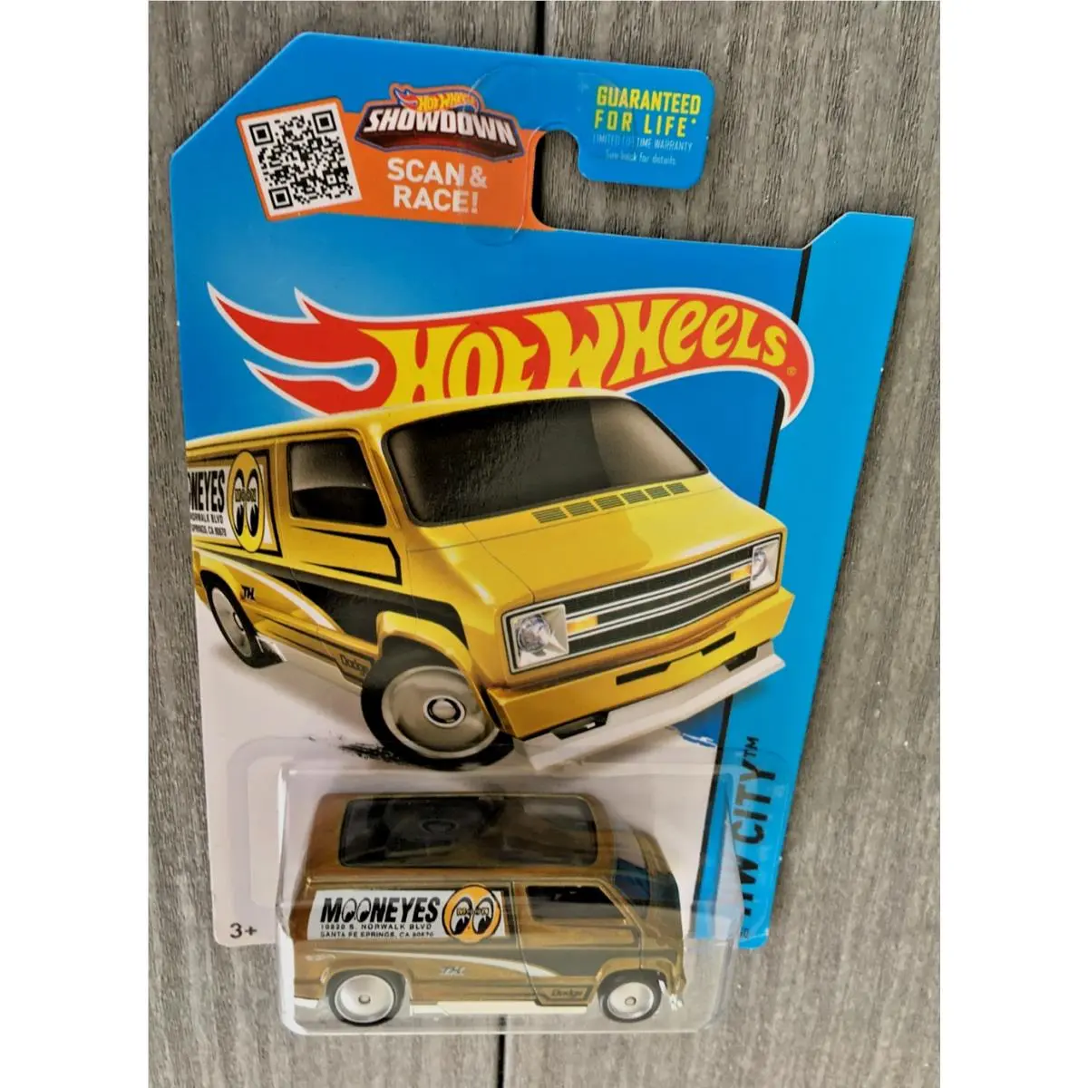 2015 Hot Wheels Super Treasure Hunt Custom 77 Dodge Van Mooneyes 20 HW City F
