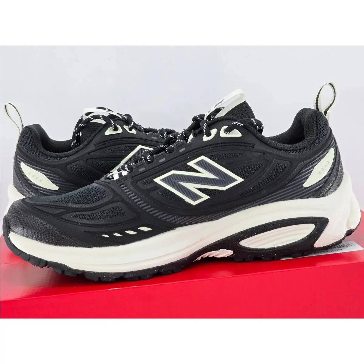 New Balance shoes - New Balance Fresh Foam 410v9 - Black 8