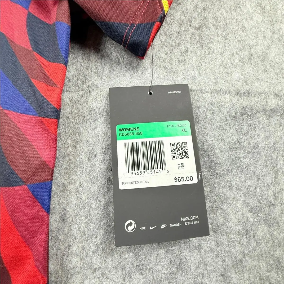 Nike clothing - Nike Dri-Fit - Multicolor 3