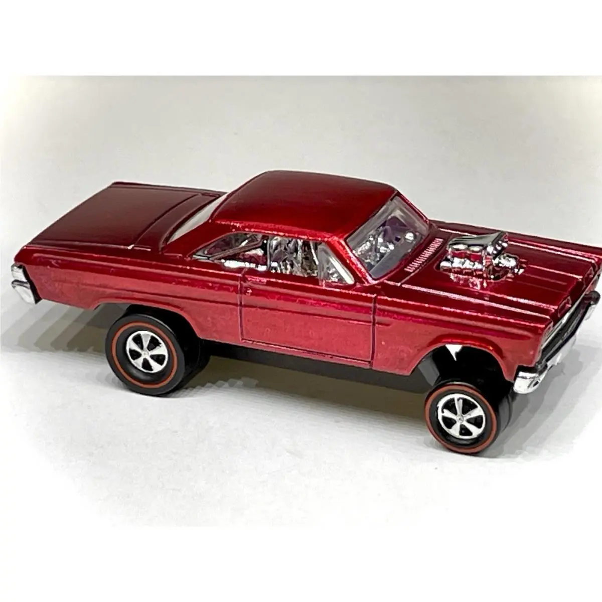 Hot Wheels `65 Mercury Comet Cyclone Gasser Custom Made Redline Spectraflame