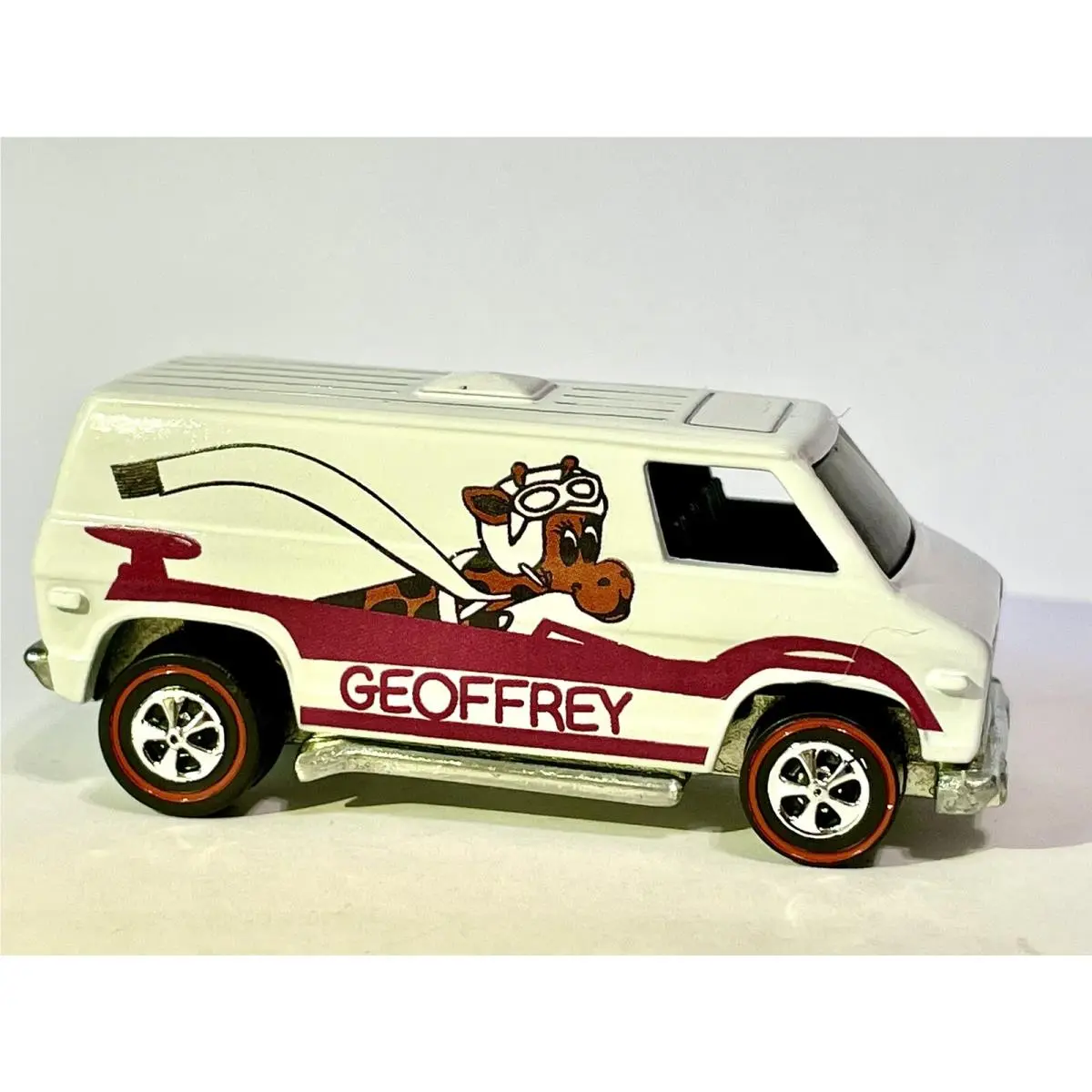 Custom Restored Hot Wheels Redline Super Van Geoffrey Giraffe Toys R Us - Wow