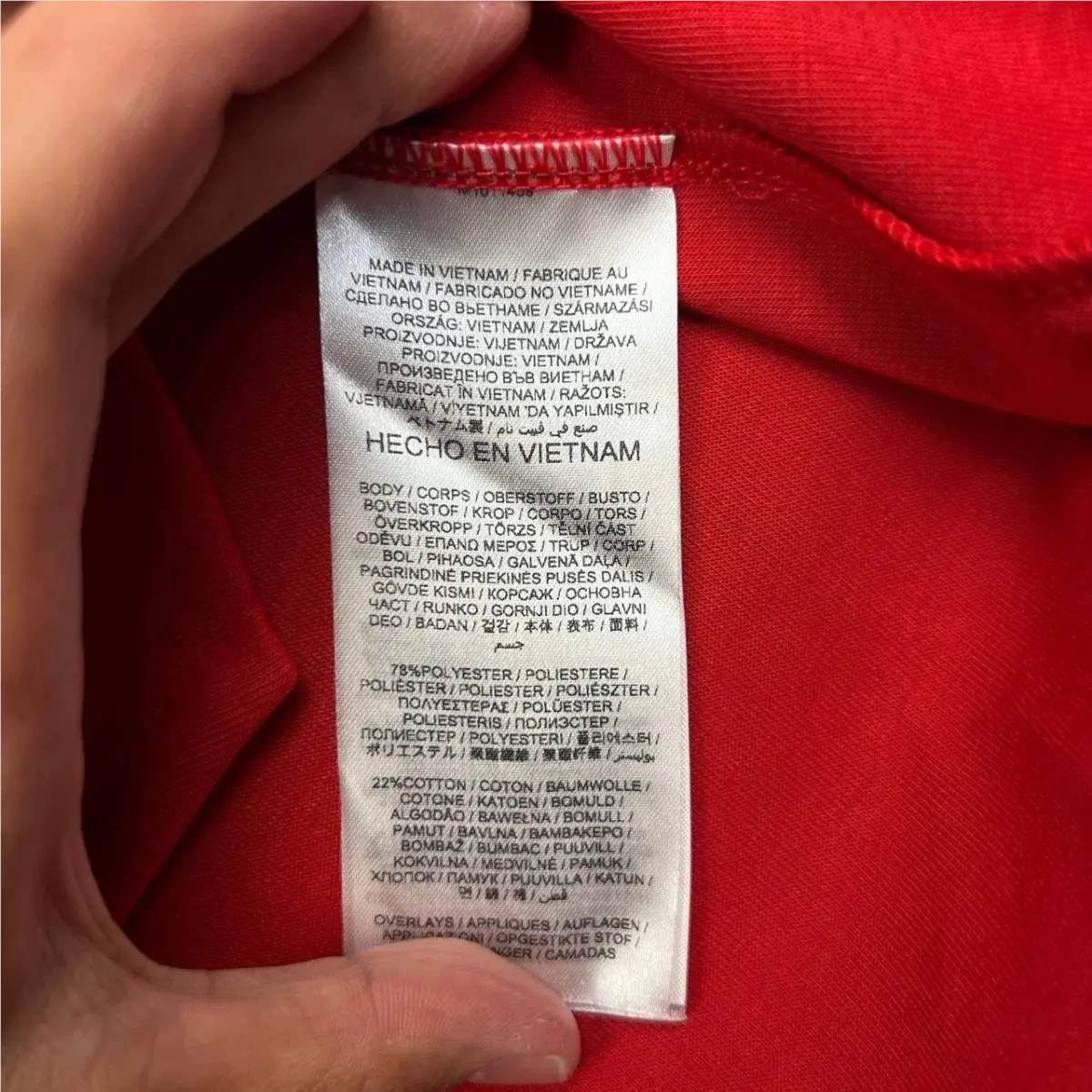 Nike clothing - Red 4