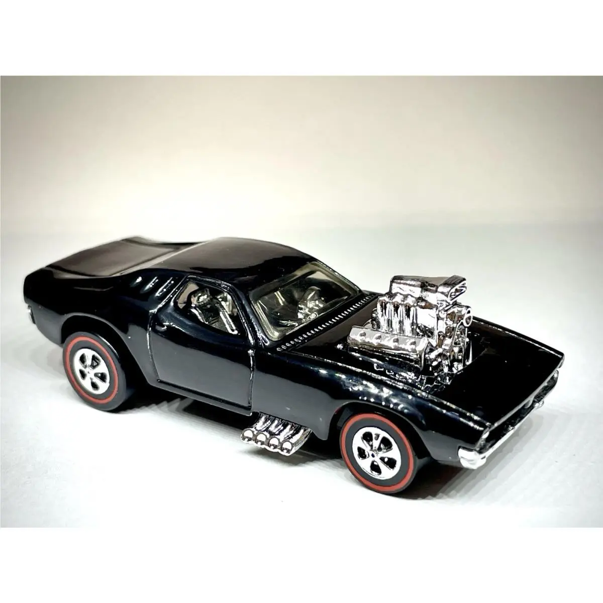 Hot Wheels Custom Made Redline Rodger Dodge Gloss Black 1/64 Diecast