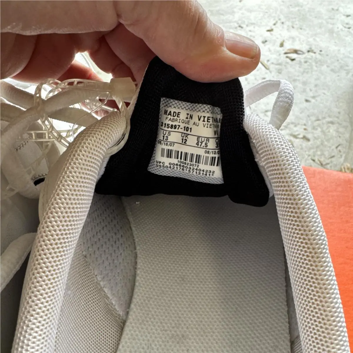 Nike shoes - Air Series 6D - Air Series - White 4
