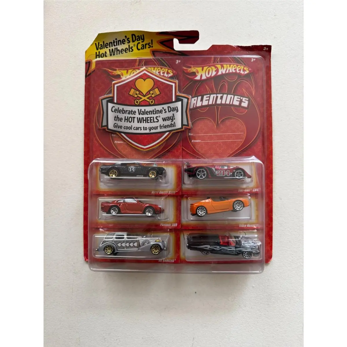 Hot Wheels 2009 Target Exclusive Valentines Day 6 Car Set P48