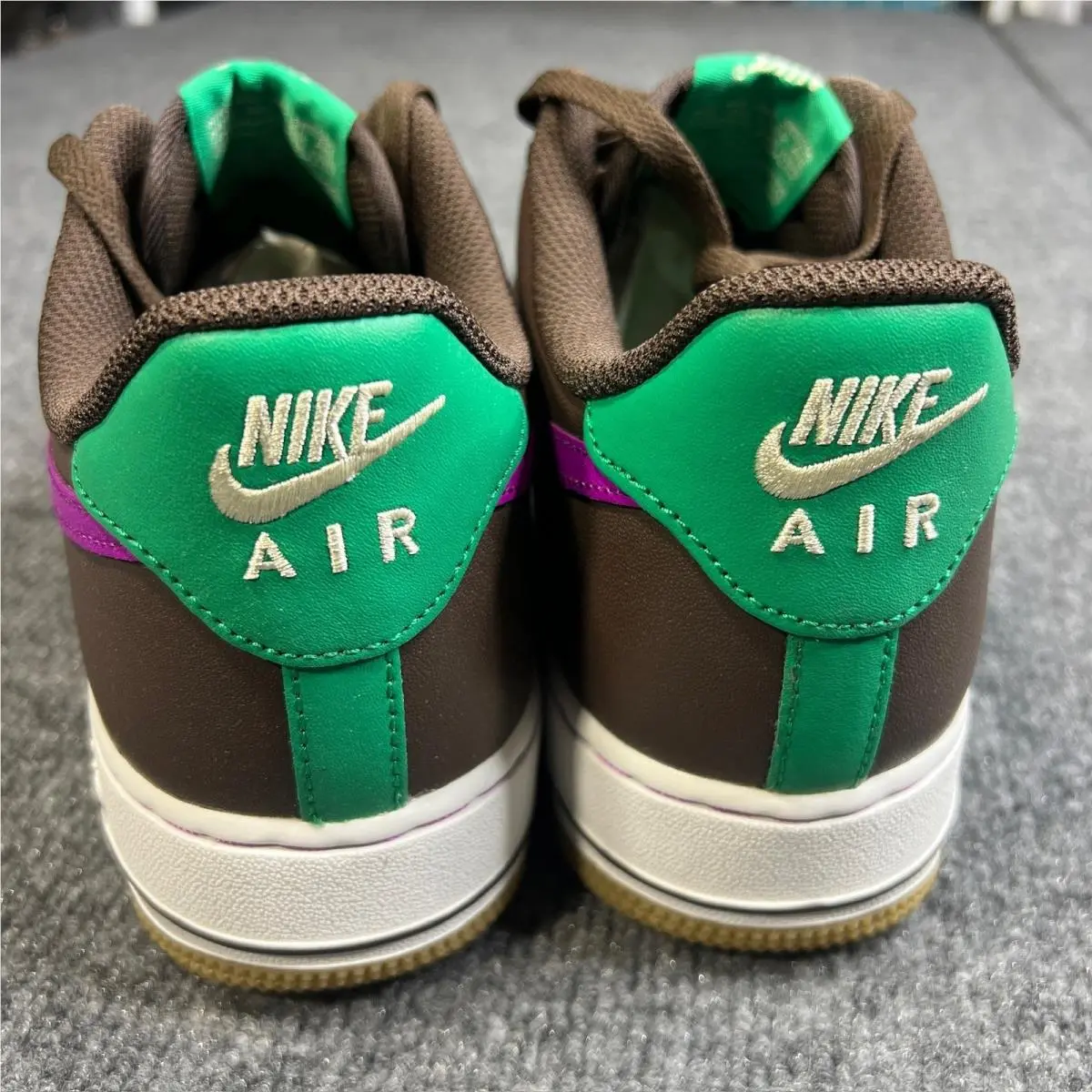 Nike shoes - Brown 3