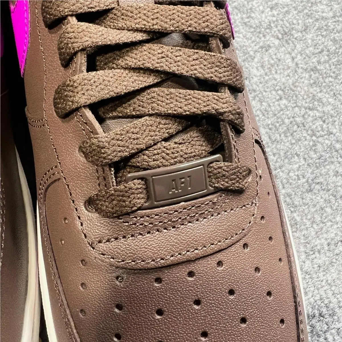 Nike shoes - Brown 7