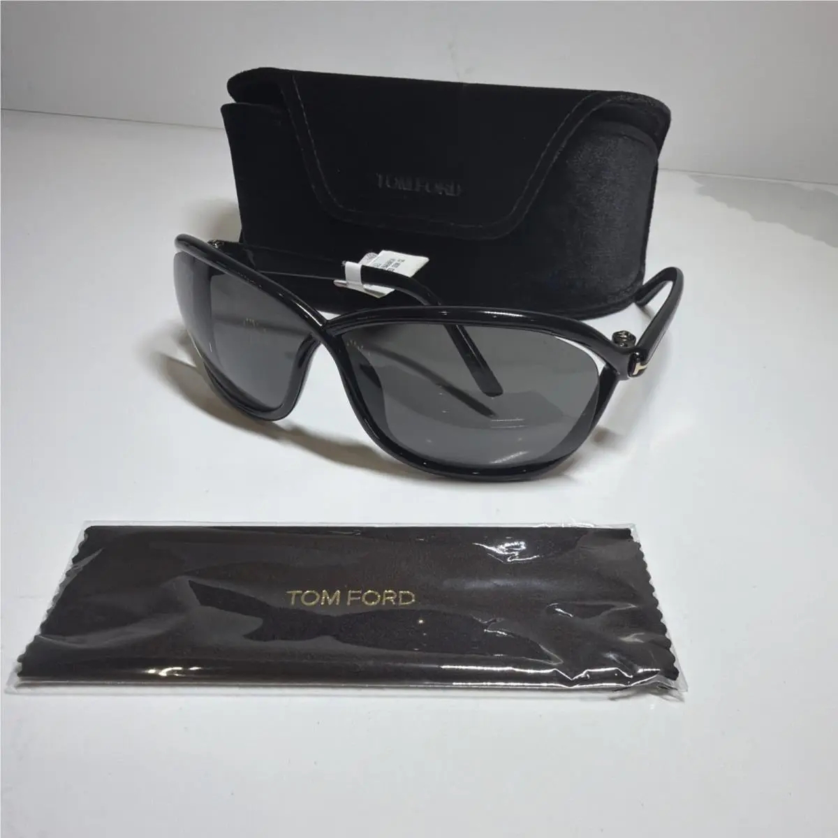 Fernanda FT 1069 Shiny Black/grey 01A Sunglasses with Case by Tom Ford