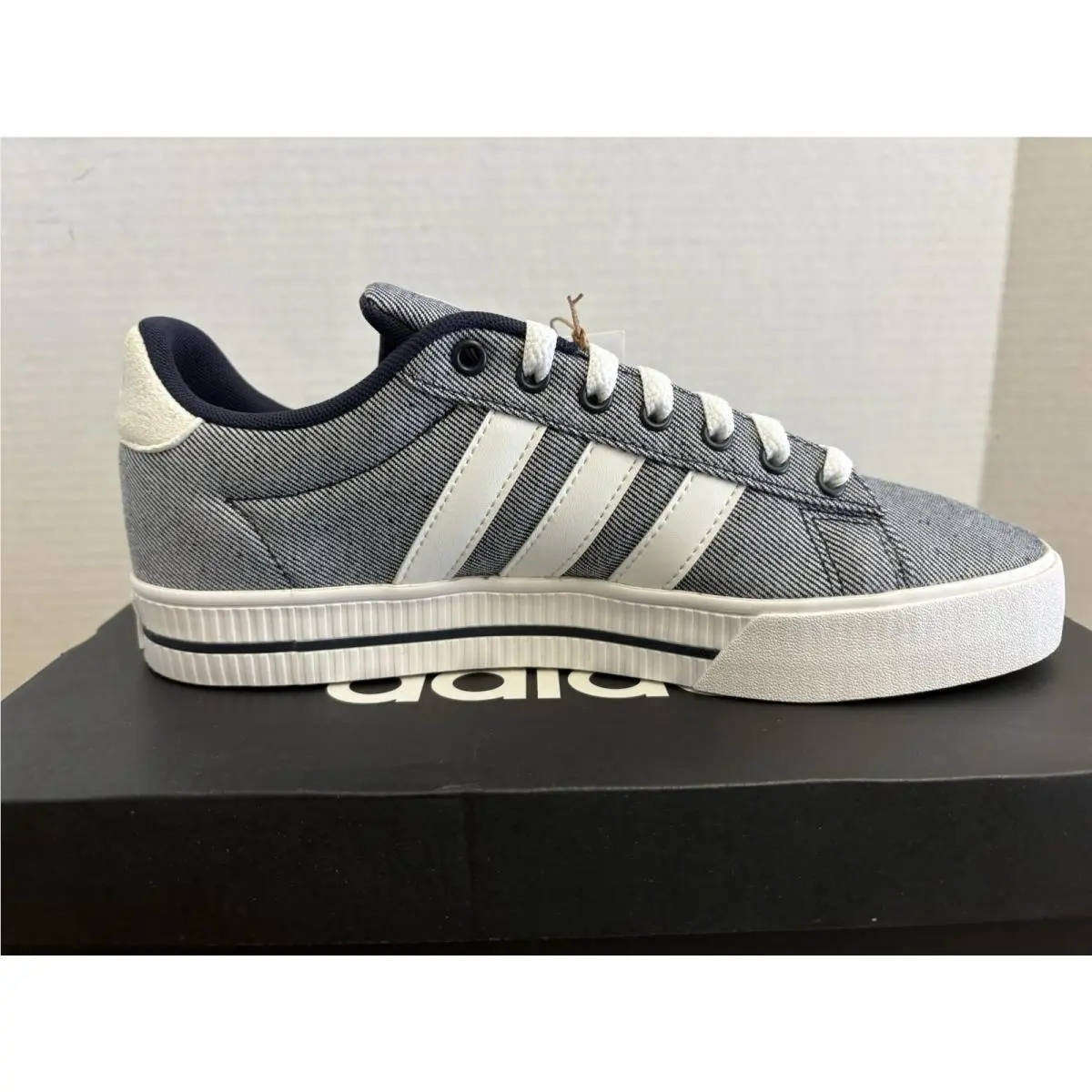 Adidas Daily 3.0 Men`s Size 7.5 Shoes - Gray Canvas / White / Legend Ink