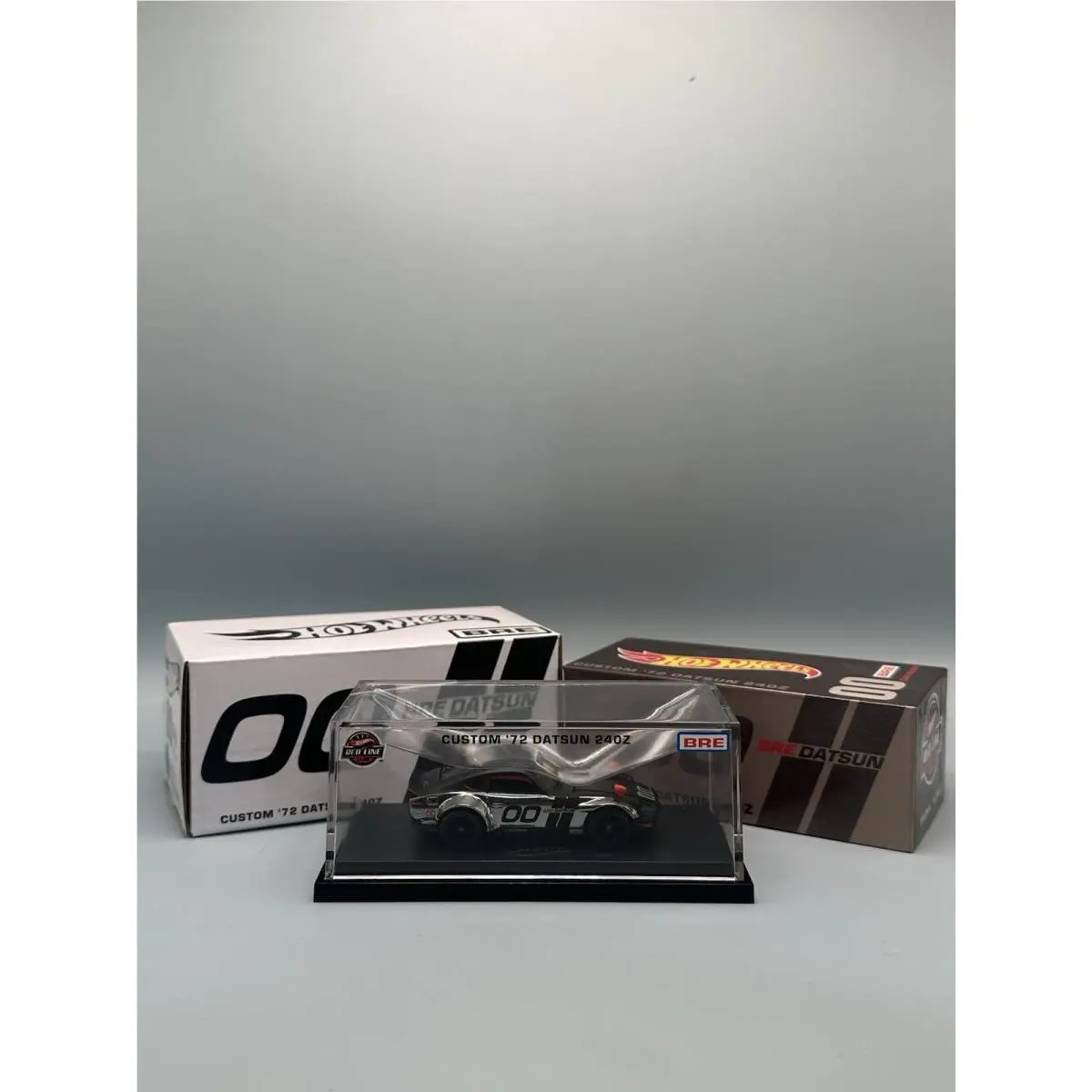 Hot Wheels Rlc Exclusive Custom Datsun 72’ 240z Acrylic Case Chrome Red Line Clu