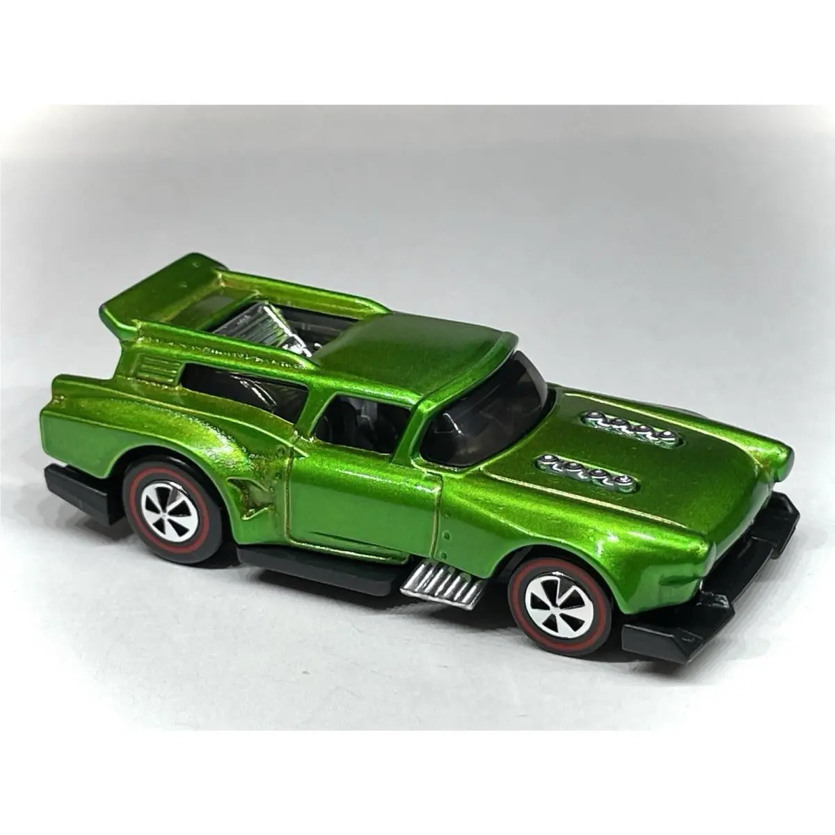 Only 1 Hot Wheels Custom Made Redline Candy Apple Green Nomad Gone Mad