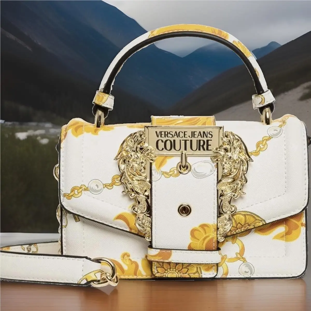 Versace Jeans Couture White/gold Top Handle/shoulder/crossbody Handbag