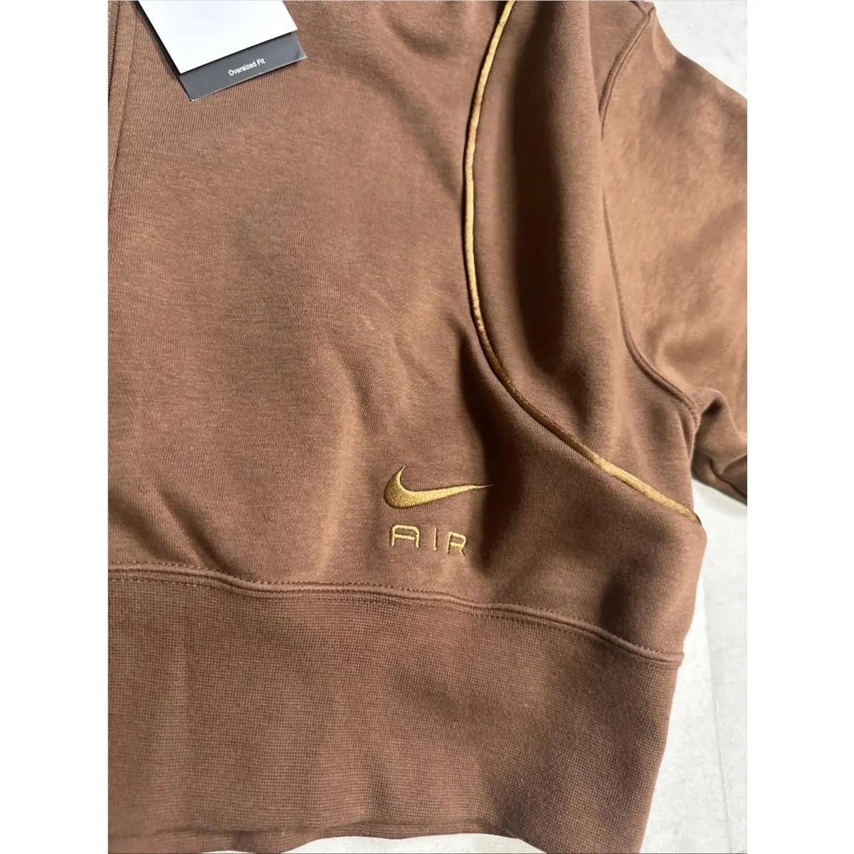 Nike clothing - Brown/Black (UPC: 0196149015057) 4