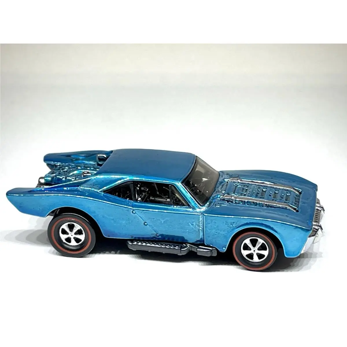 Hot Wheels Custom Made Redline Spectraflame Blue Batman Batmobile GRX23