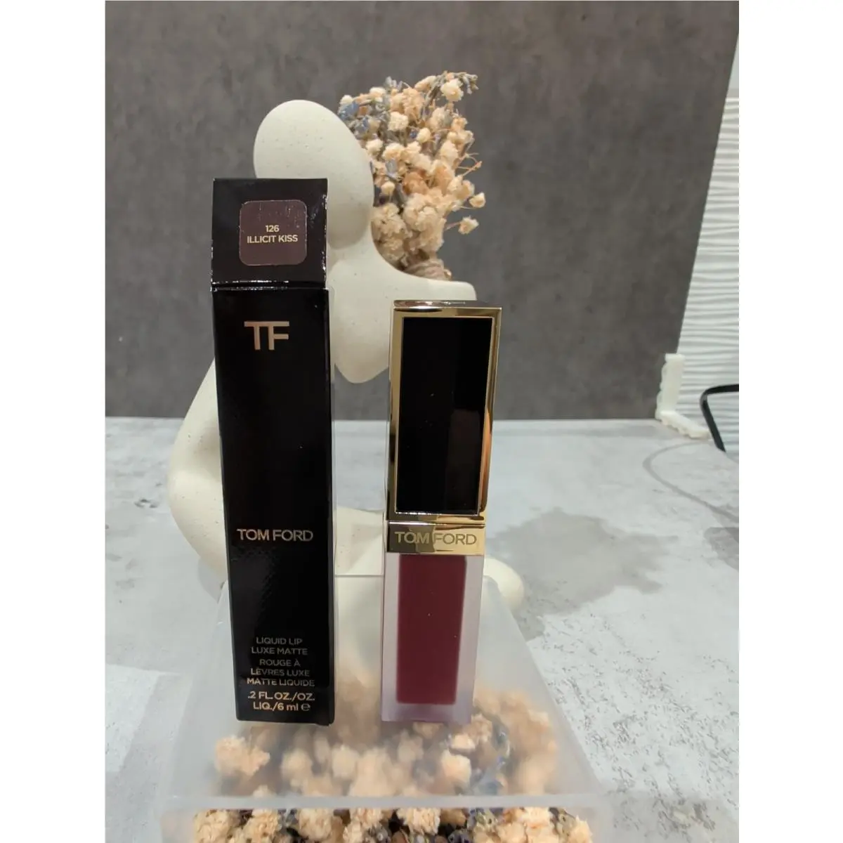Tom Ford Beauty Liquid Lip Luxe Matte in Illicit Kiss 126 Full Size Sold-out