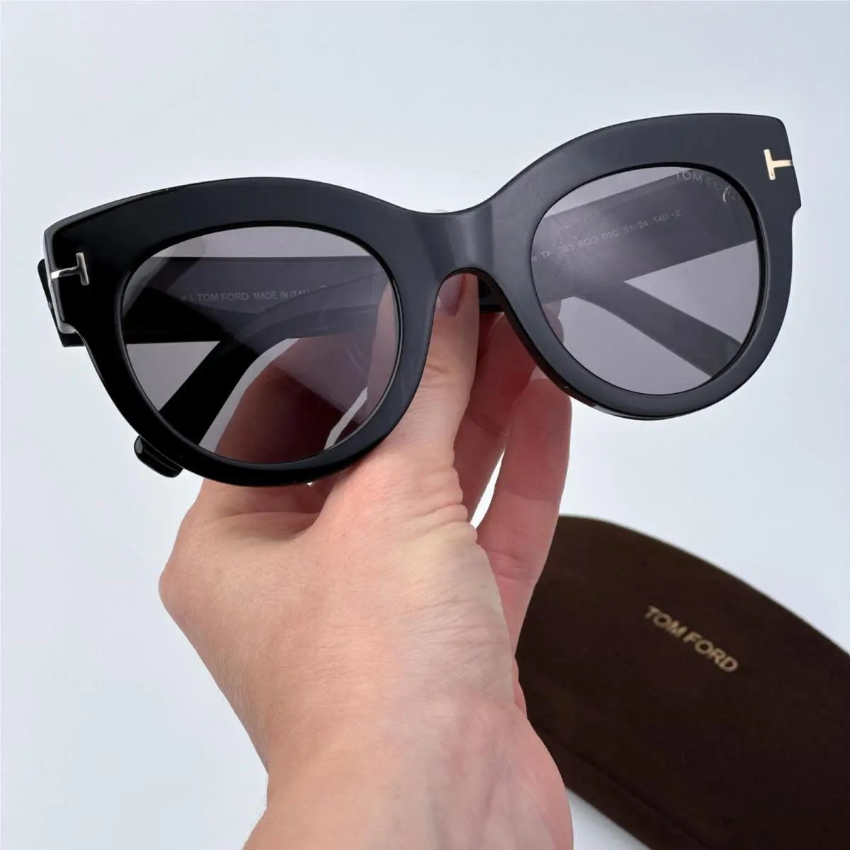 Women Sunglasses Black Smoke Mirror Cat Eye FT1063/S Lucilla 01C by Tom Ford