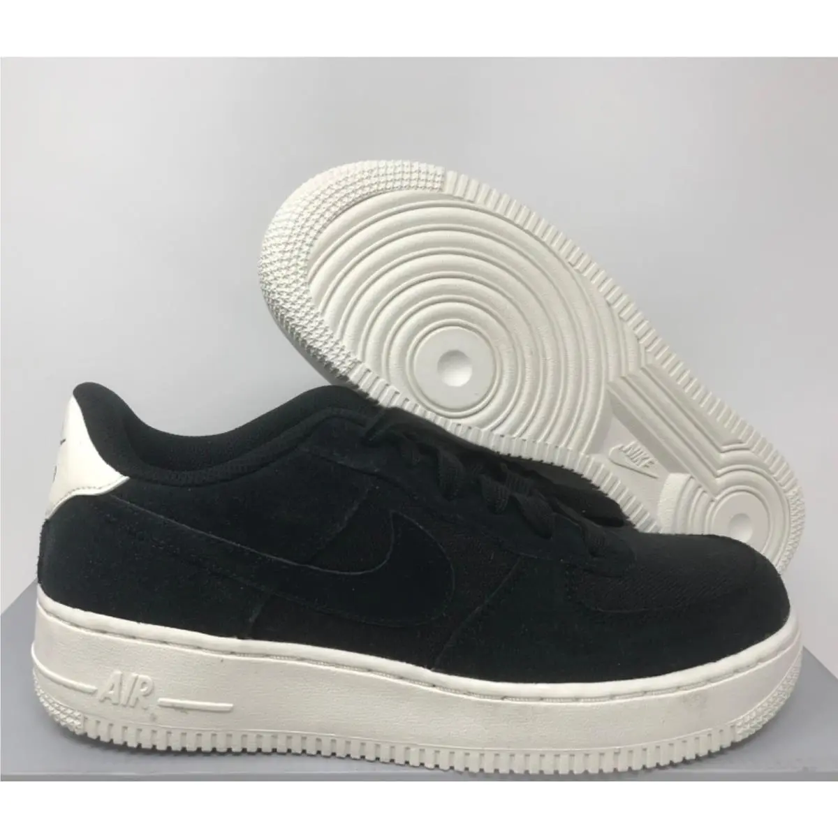Nike Air Force 1 Suede GS Black-sail SZ 6Y-WMNS SZ 7.5 AR0265-001